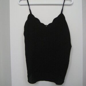 Lightweight scalloped Monteau tank